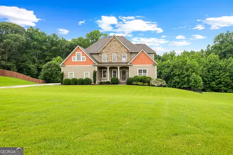 360 Grandmas Ln, Fayetteville, GA 30215