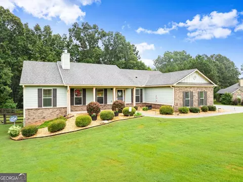 2112 Perry Place Ln, Monroe, GA 30656 photo 1