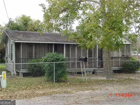 110 W 18th St, Alma, GA 31510
