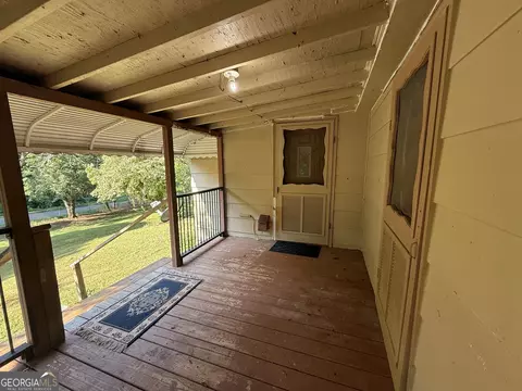 Exterior - 41 Estes Rd, Lagrange, GA 30240 photo 7 of 15