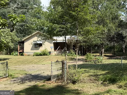 Exterior - 41 Estes Rd, Lagrange, GA 30240 photo 2 of 15