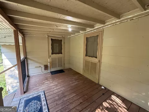 Exterior - 41 Estes Rd, Lagrange, GA 30240 photo 6 of 15