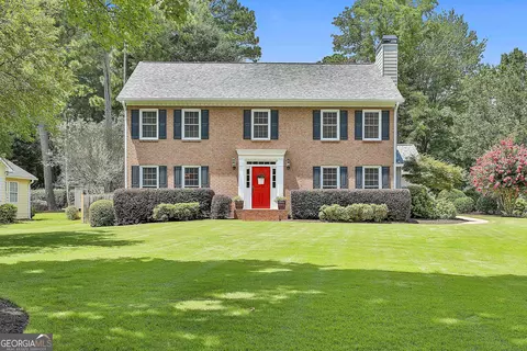 105 Cloister Dr, Peachtree City, GA 30269