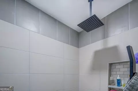 Bath - 160 C Hamm Rd #C, Jackson, GA 30233 photo 3 of 4