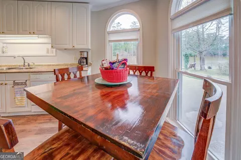 Dining - 160 C Hamm Rd #C, Jackson, GA 30233 photo 2 of 2