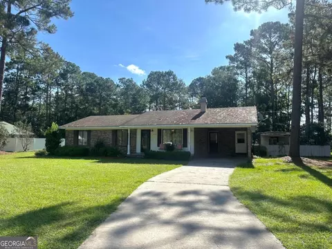 2604 Dottie St, Adel, GA 31620