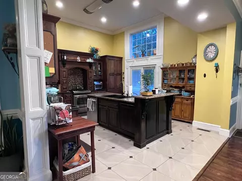Kitchen - 201 Eighth St, Adel, GA 31620 photo 6 of 6