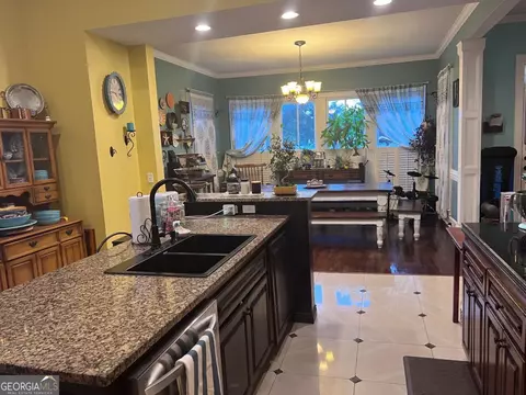 Kitchen - 201 Eighth St, Adel, GA 31620 photo 5 of 6