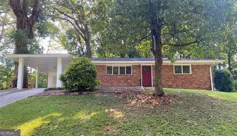 2764 Riggs Dr, East Point, GA 30344