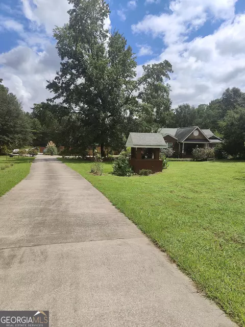 309 Mangham Rd, Griffin, GA 30224