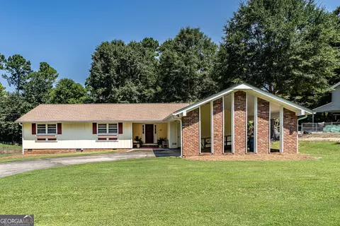 18 Wellington Way SE, Rome, GA 30161