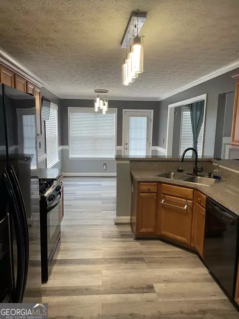 101 Bridgemill Dr, Hampton, GA 30228 photo 7