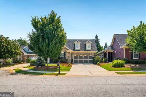3180 Willow Creek Dr, Gainesville, GA 30504