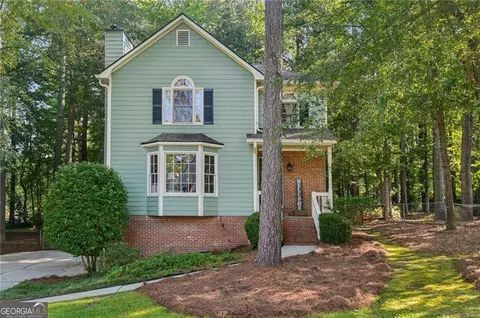 2418 Southern Oak Dr SW, Marietta, GA 30064