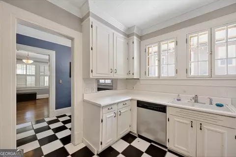 Kitchen - 324 Buford Pl, Macon, GA 31204 photo 7 of 7