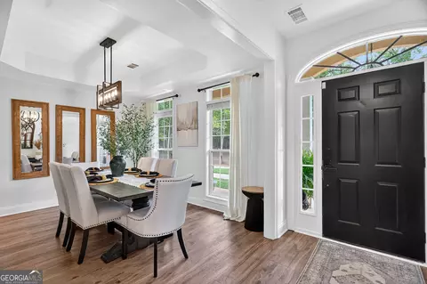 Entry Way - 2409 Upper Big Springs Rd, Lagrange, GA 30241 photo 5 of 6