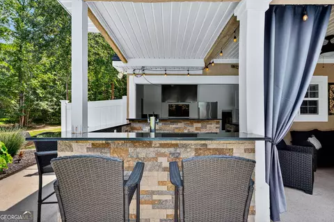 Exterior - 2409 Upper Big Springs Rd, Lagrange, GA 30241 photo 14 of 27