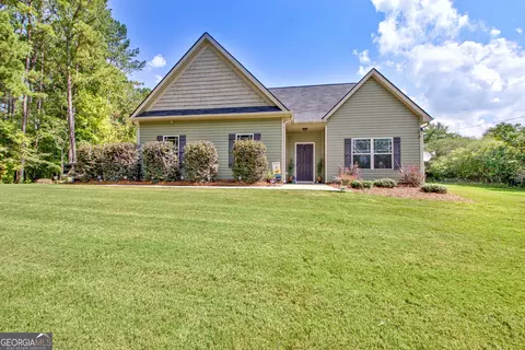 2978 Sullivan Mill Rd, Senoia, GA 30276