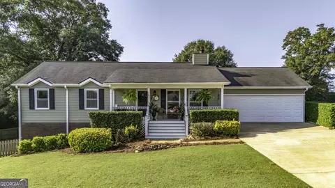35 Blackberry Holw, Carrollton, GA 30117