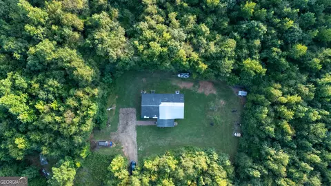137 Robertson Rd, Lagrange, GA 30241
