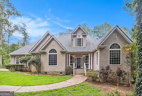 5024 Greenwood Dr, Douglasville, GA 30135
