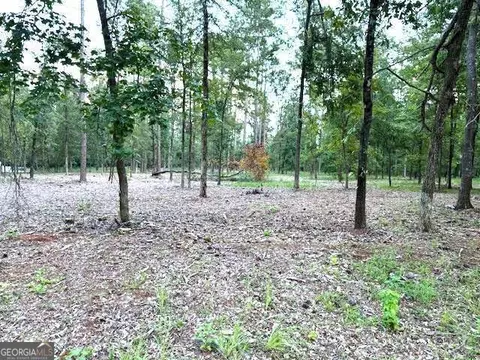 134 Oconnor Dr NW, Milledgeville, GA 31061
