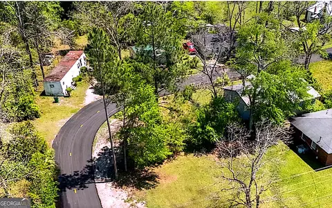 107 Gardner St, Sylvester, GA 31791