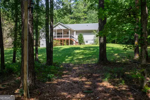 Exterior - 114 Caney Creek Ct, Lagrange, GA 30240 photo 5 of 8