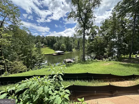 210 Erin Shores Dr, Sparta, GA 31087