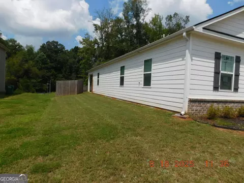 Exterior - 180 Grafton St, Hampton, GA 30228 photo 1 of 5