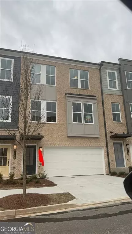 2686 Creek View Ter NW, Atlanta, GA 30318