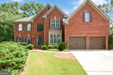 5196 Staverly Ln, Peachtree Corners, GA 30092