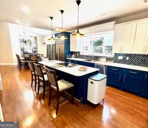 Kitchen - 446 Willow Point Dr, Dublin, GA 31021 photo 2 of 9