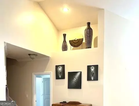 Entry Way - 446 Willow Point Dr, Dublin, GA 31021 photo 1 of 5