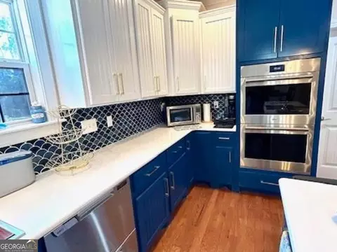 Kitchen - 446 Willow Point Dr, Dublin, GA 31021 photo 6 of 9