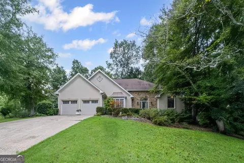 1820 Azalea Springs Trl, Roswell, GA 30075