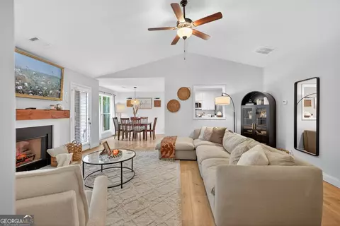 Living - 60 Canopy Ct #23, Hull, GA 30646 photo 1 of 1