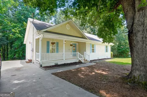 192 Quail Trl, Jackson, GA 30233
