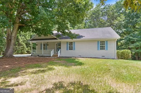 Exterior - 192 Quail Trl, Jackson, GA 30233 photo 4 of 5