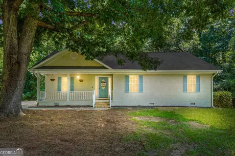 Exterior - 192 Quail Trl, Jackson, GA 30233 photo 3 of 5