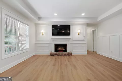 Living - 192 Quail Trl, Jackson, GA 30233 photo 2 of 2