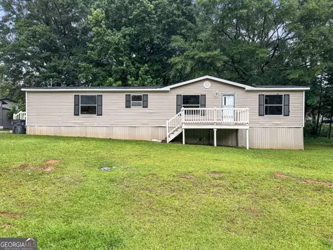 368 Hemlock Ln, Locust Grove, GA 30248