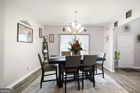 Dining - 406 Splash Pointe, Temple, GA 30179 photo 2 of 3