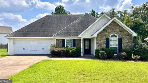 4 Sleepy Oaks Trl NE, Rome, GA 30165