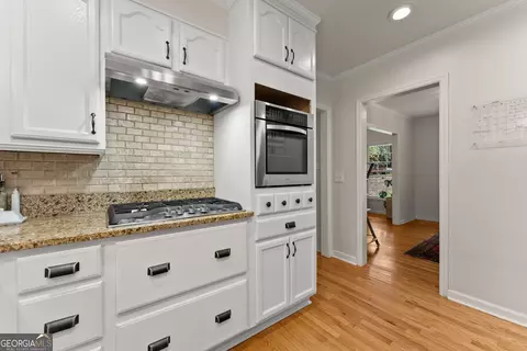 660 Crestview Ter, Gainesville, GA 30501 photo 15