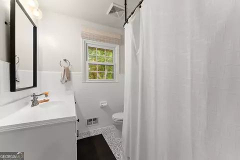 660 Crestview Ter, Gainesville, GA 30501 photo 31