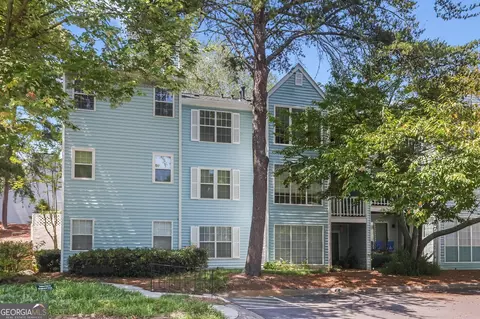 1008 Glenleaf Dr, Peachtree Corners, GA 30092