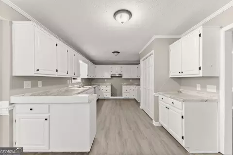 302 Beaver Creek Dr, Commerce, GA 30530 photo 11
