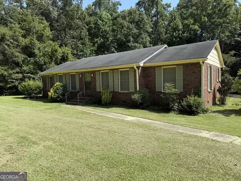 Exterior - 509 Connie Dr, Lagrange, GA 30240 photo 1 of 8