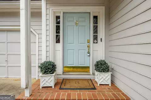 1085 Dunbarton Trce NE, Atlanta, GA 30319